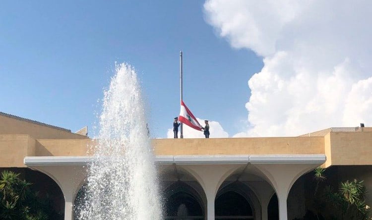 السيناتور الأميركي من بعبدا: نريد أن نلمس مرحلة جديدة بلبنان