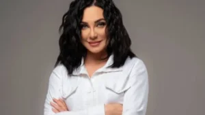 سلاف فواخرجي تعلق على “وثيقة” زواجها من بشار الأسد