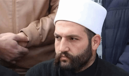 لسنا بحاجة أحد ليدافع عنا.. قيادي درزي سوري يثير الجدل بتصريحاته