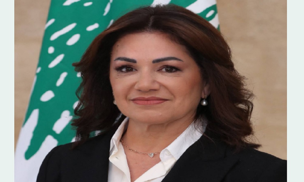 السيد: نحدث رزمة مساعدات صحية وتربوية