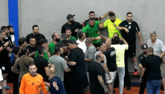 المباراة تحولت الى ساحة معركة