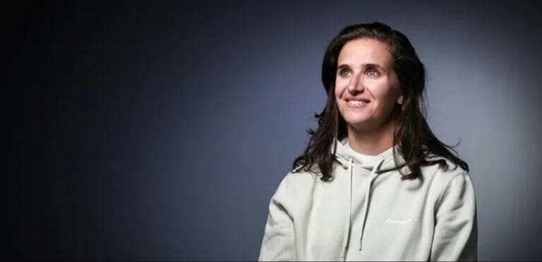 بطلة العالم متهمة بسرقة زميلتها!