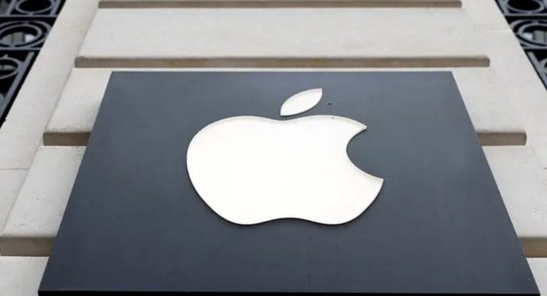 فرنسا تفتح تحقيقًا مع “أبل” بسبب تسجيلات سرّية