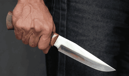 في طرابلس.. طعن مجنّد في الجيش