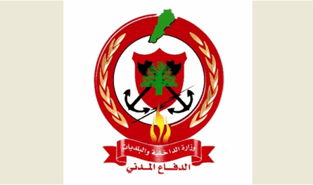 الدفاع المدني ينفذ مناورة بحرية لمحاكاة مواجهة التلوث النفطي