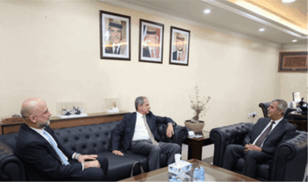 الصدي يبحث في الأردن الربط الكهربائي وإستجرار الغاز