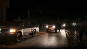 “القسام” تُرجئ تسليم جثمان أسير إسرائيلي ردًا على “انتهاكات الاحتلال”