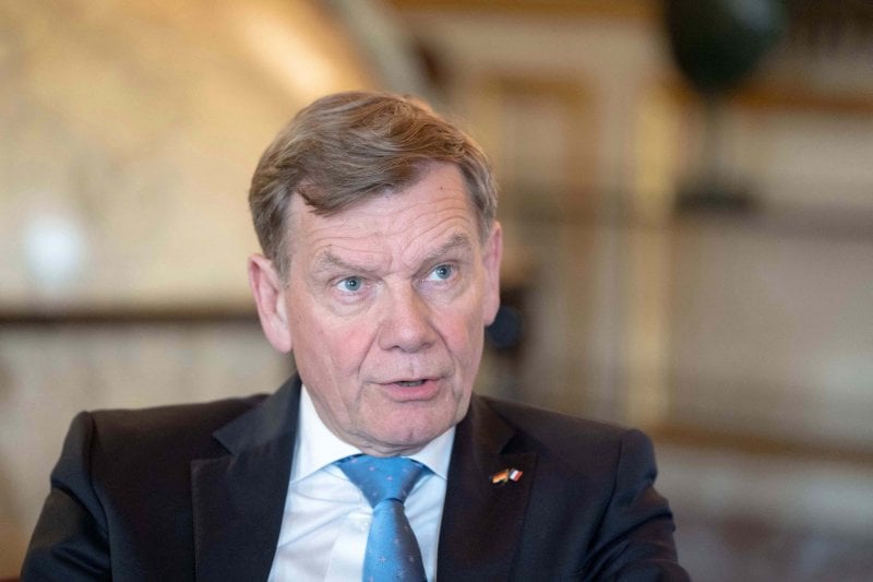 وزير الخارجية الألماني يطالب بنزع سلاح “حزب الله” خلال زيارته لبيروت