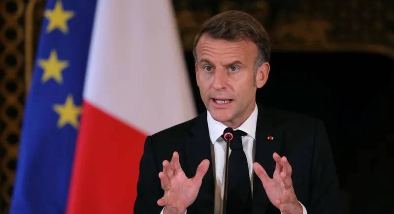 تعاون أمني لمكافحة الإرهاب و”ماكرون” ينفتح على شراكة مع سوريا