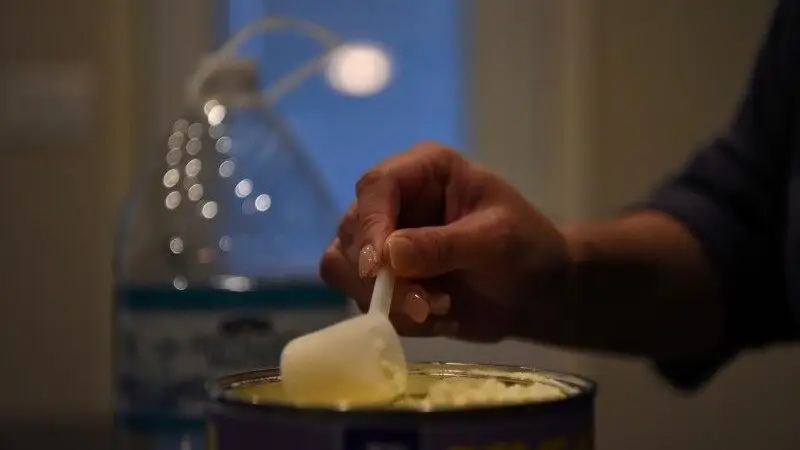 سحب منتجات شركة أمريكية من الأسواق والمنازل إثر حالات تسمم بين الرضع