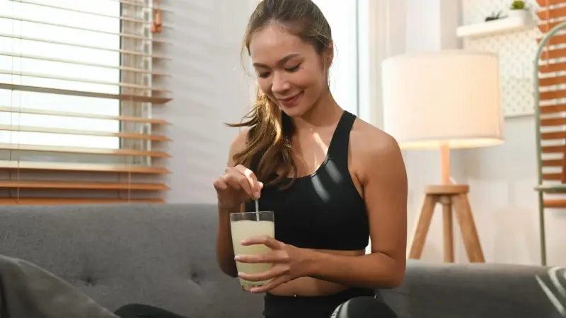 ماء الكولاجين: فوائد محتملة للبشرة؟