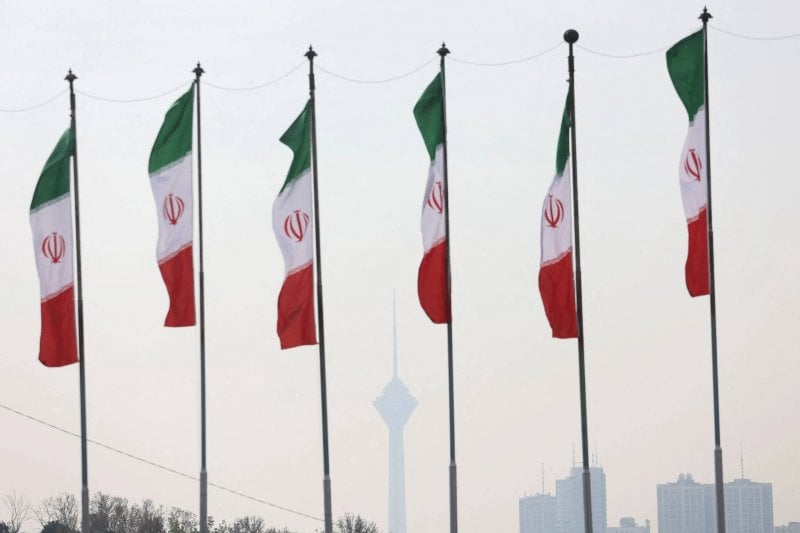 طهران تقطع الشك باليقين: لا مباحثات مع واشنطن في الوقت الراهن