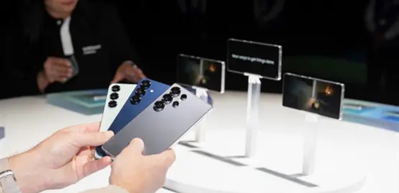 iPhone 17 Puts Samsung in a Difficult Position: Major Changes Coming to Galaxy S26