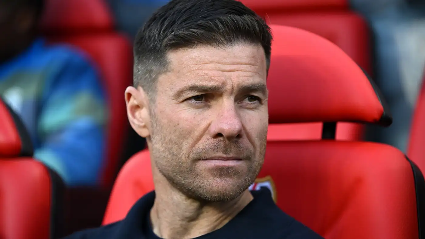 ألونسو ينهي الجدل حول مساندة بيريز