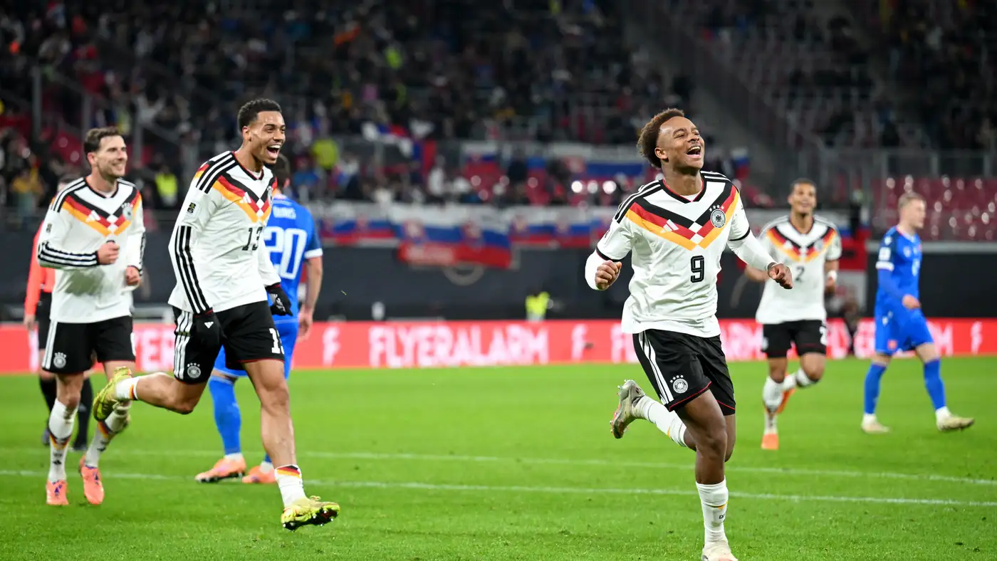 ألمانيا تضمن تأهلها لكأس العالم بفوز ساحق على سلوفاكيا بستة أهداف