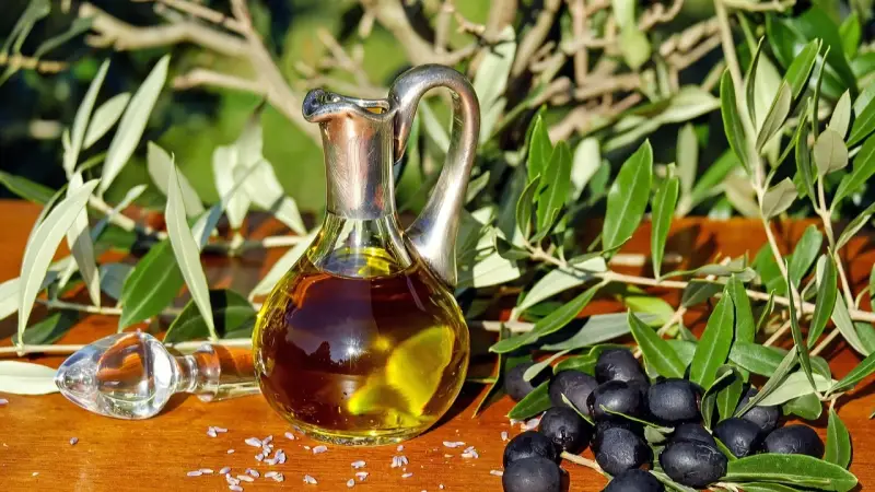 Calorie Count in Olive Oil: What Is It?