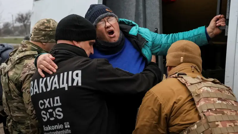 “حرب تحطّم جيلا”: دراسة تكشف عن صدمات نفسية وميول انتحارية لدى المراهقين الأوكرانيين