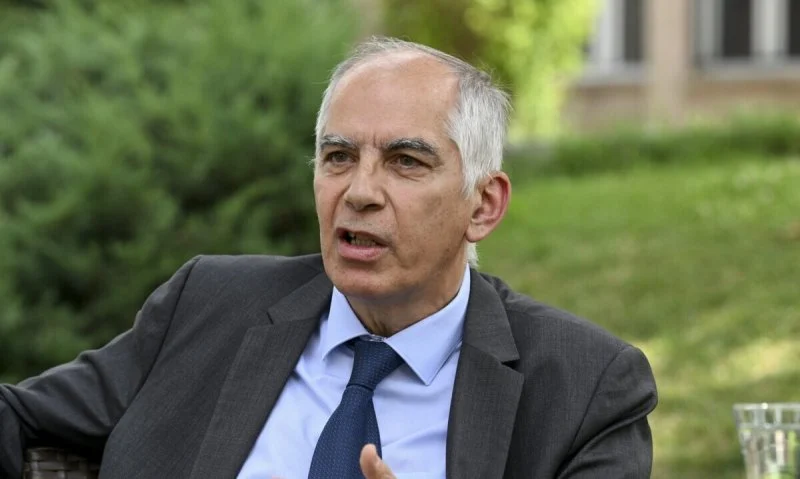 France renews its support… Magro calls on Lebanese to restore their sovereignty and status.