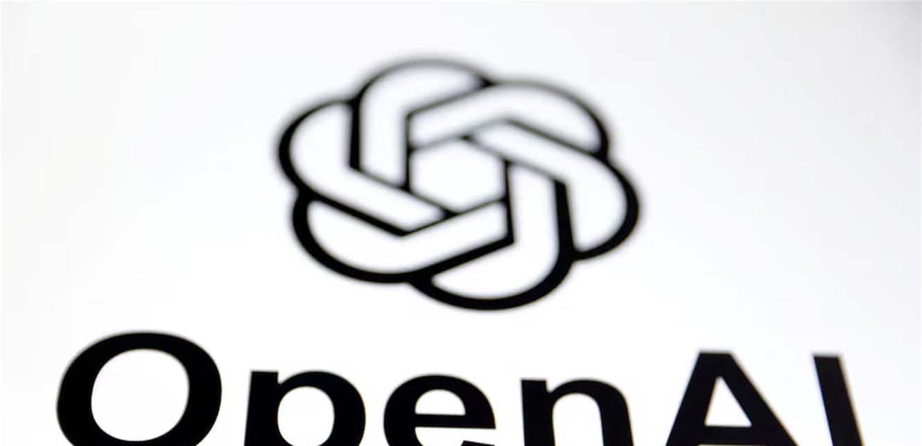 OpenAI Launches GPT-5.2 After “Red Alert” Warnings