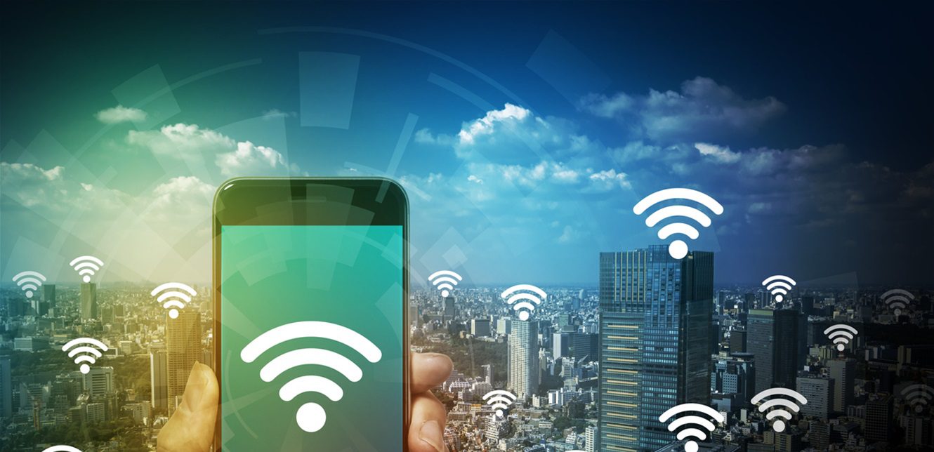 أزمة انقطاع الإنترنت: تصريح هام لرئيس نقابة العاملين في قطاع الخليوي