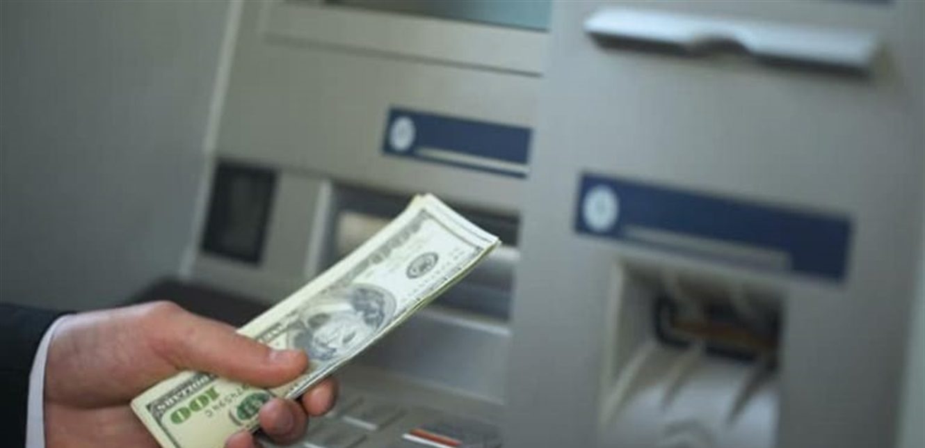 Banks Upset: Cash Deposits of “$100,000” Over Four Years or More to Be Converted to Bonds… And the State Evades Responsibility