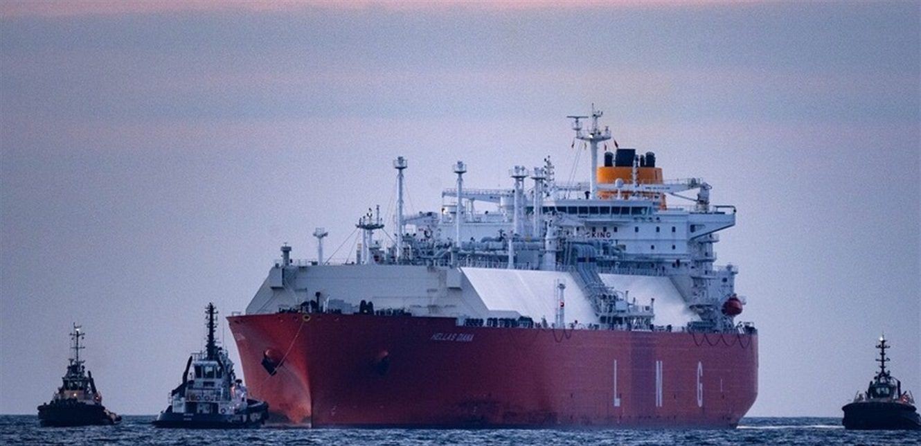 إيران: احتجاز سفينة أجنبية في الخليج العربي لاتهامها بتهريب الوقود