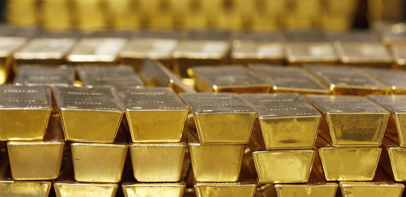 Gold Prices Retreat Amidst Volatile Market Conditions