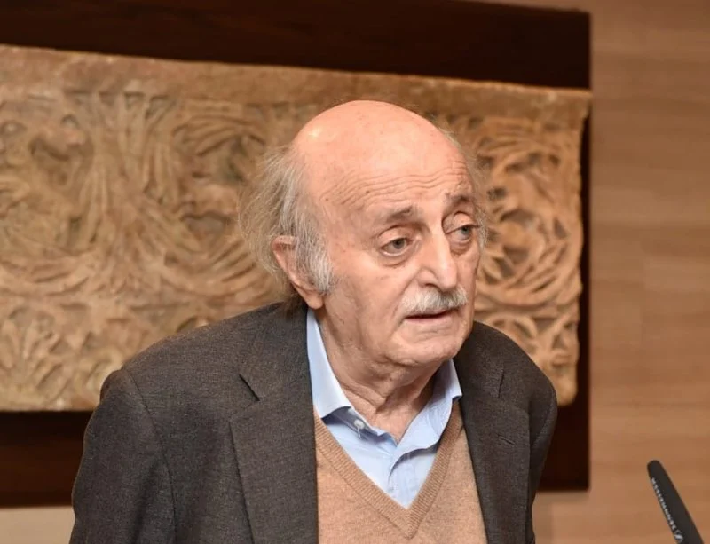 Joumblatt from Ain el-Tineh: Our position is firm and there will be no concessions under threat.