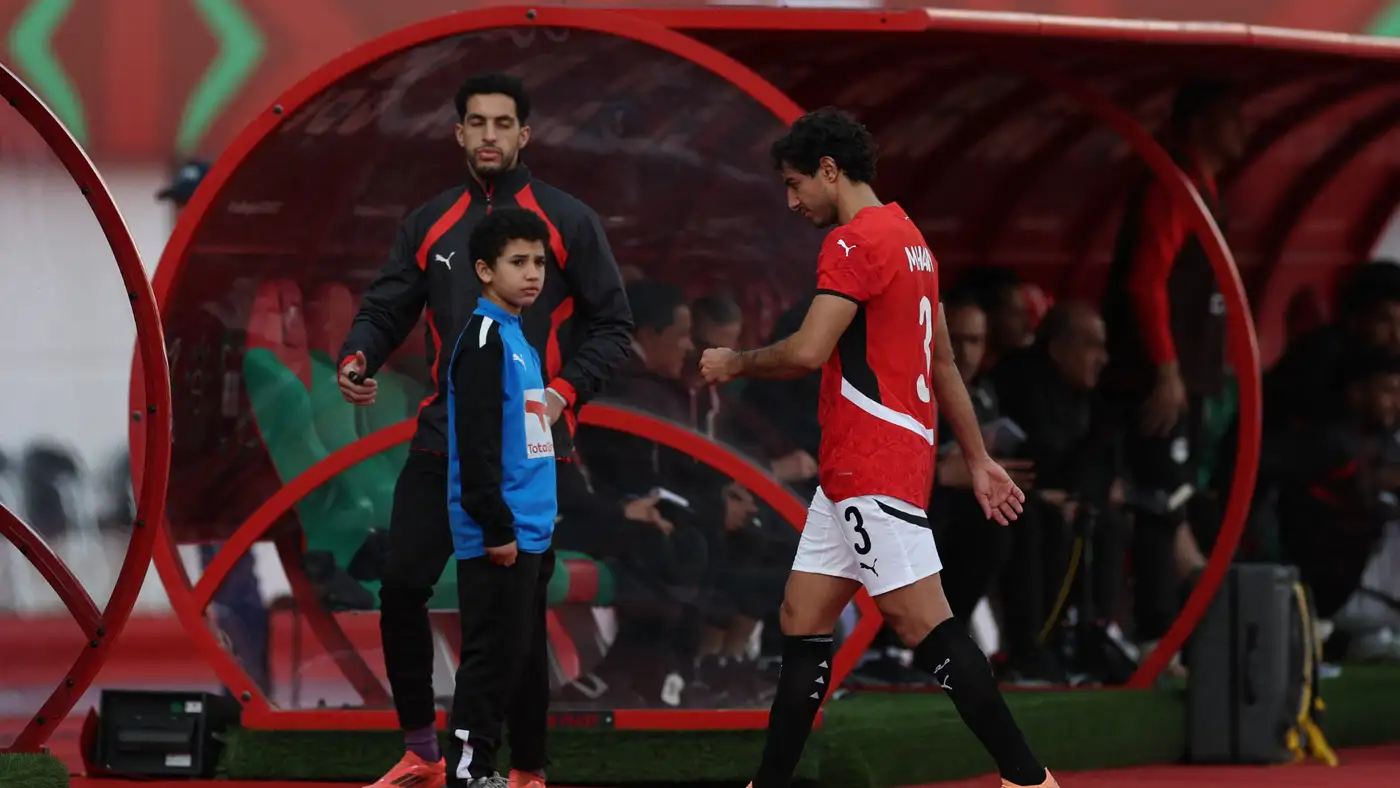 إقالة محمد هاني تشعل فتيل الخلاف بين بروس وحسام حسن