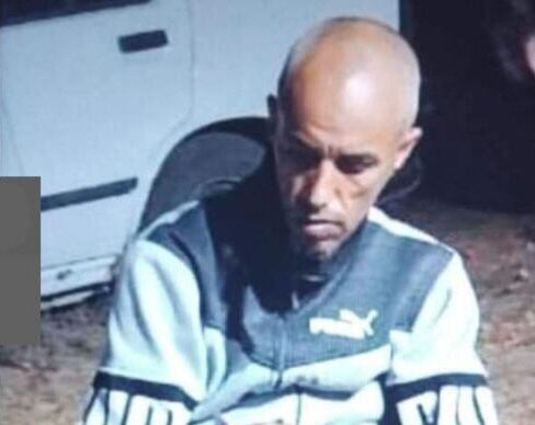 طربوش ” أبو عمر ” … بايجر سياسي ينفجر في وجه الزعماء الفاسدين، الموهومين، والسطحيين !!!