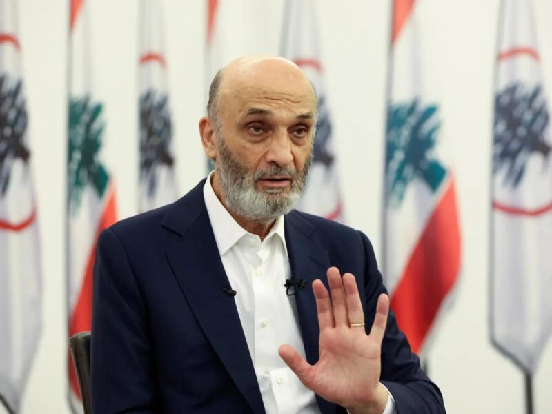 جعجع يفتح “النار” على الجميع: “القوات” تُقاتل على ما تعتبره فرصتها التاريخية