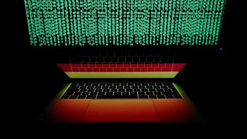 دراسة تكشف: تصفح الإنترنت بشكل يومي يزيد من مستويات التوتر