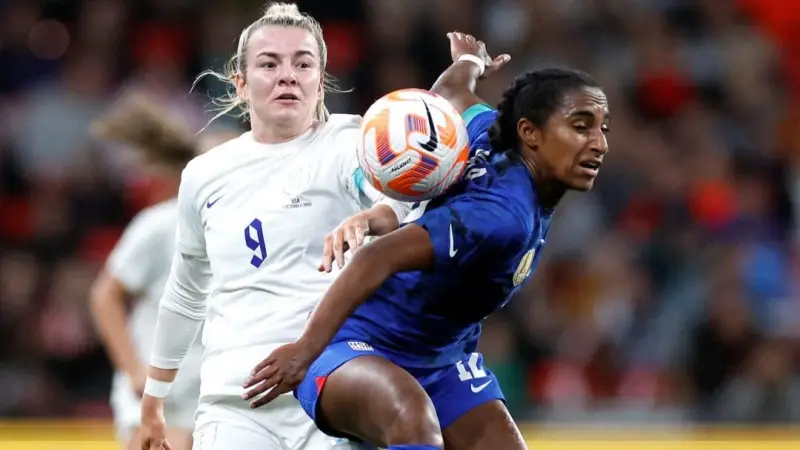 دراسة تكشف: ارتجاج المخ قد يضعف تركيز لاعبات كرة القدم