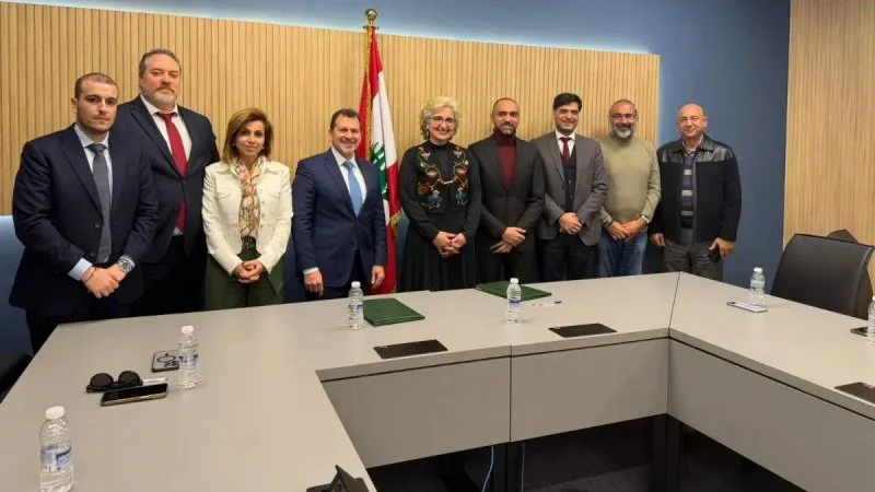 وزارتا التربية والتكنولوجيا توقعان اتفاقية لدعم التحول الرقمي