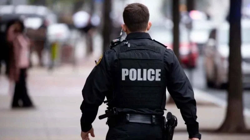 إطلاق نار عشوائي بالقرب من “ديزني وورلد” يسفر عن مقتل ثلاثة سياح.