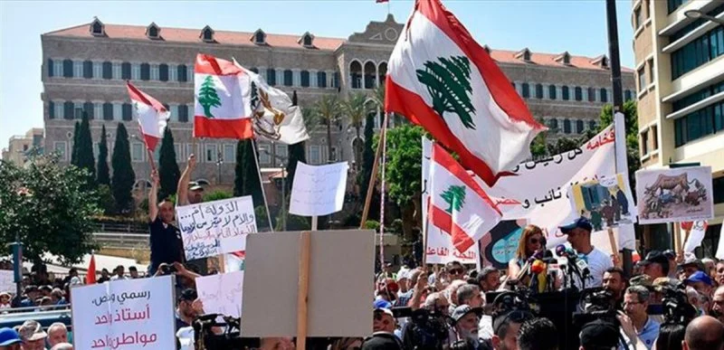 “ما ضاع حق”… دعوة المتقاعدين للاحتجاج يوم الثلاثاء