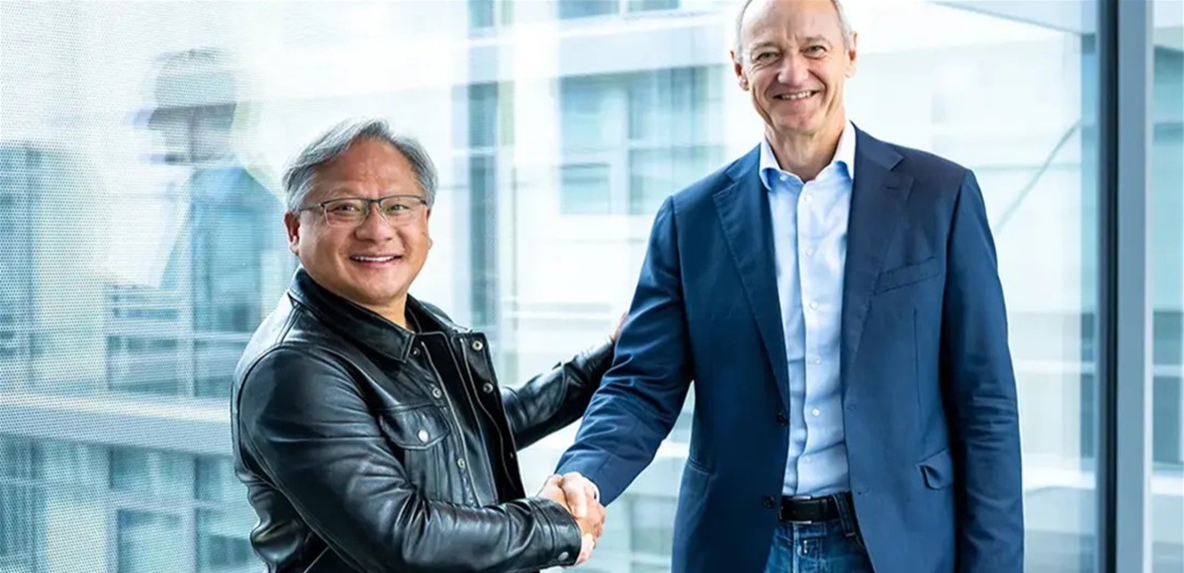 سيمنس وإنفيديا تكشفان عن تقنية ذكاء اصطناعي ثورية للمصانع