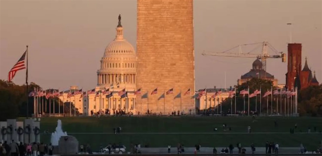 فيتش: تعديل بالرفع لتوقعات نمو الاقتصاد الأمريكي للعامين 2025 و 2026