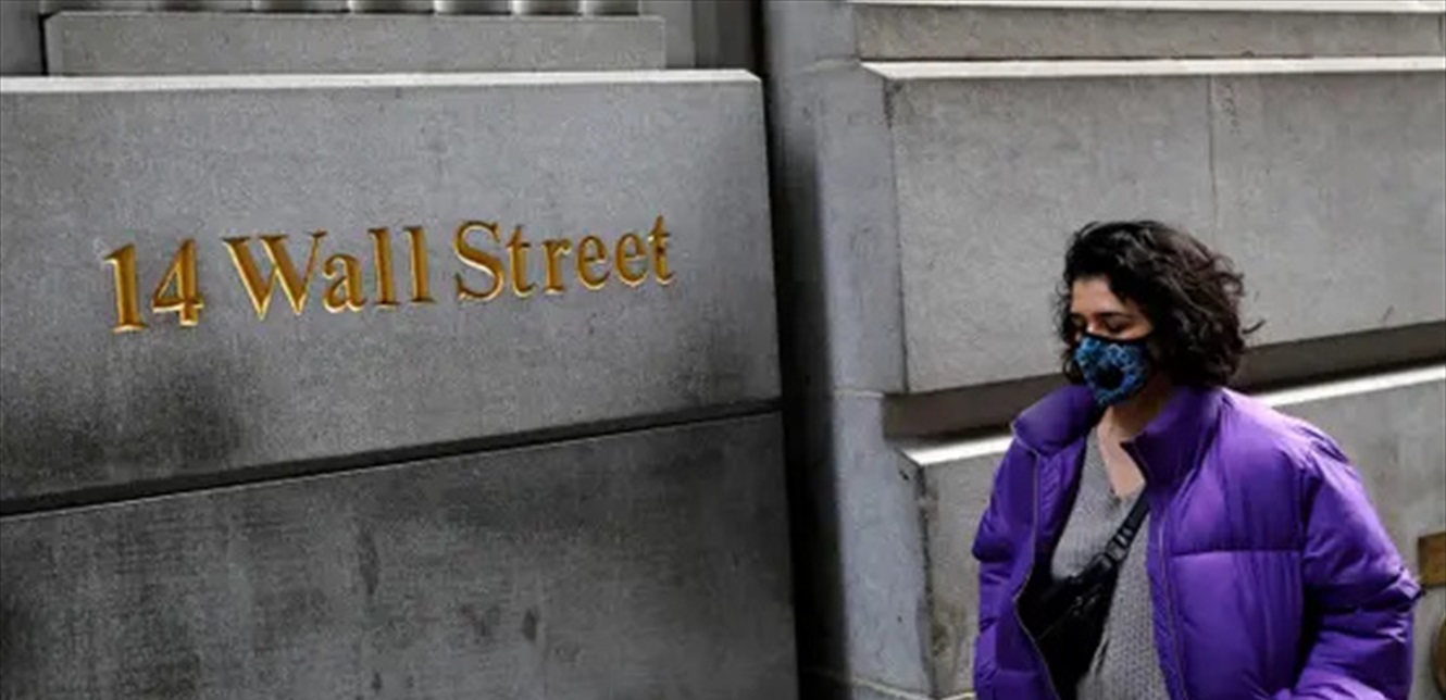 مع ارتفاع أسهم أشباه الموصلات وانحسار القلق بشأن أسعار الفائدة.. وول ستريت تسجل مكاسب أسبوعية