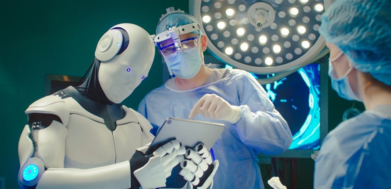 ثورة رقمية في الطب: “شات جي بي تي” يساند الأطباء