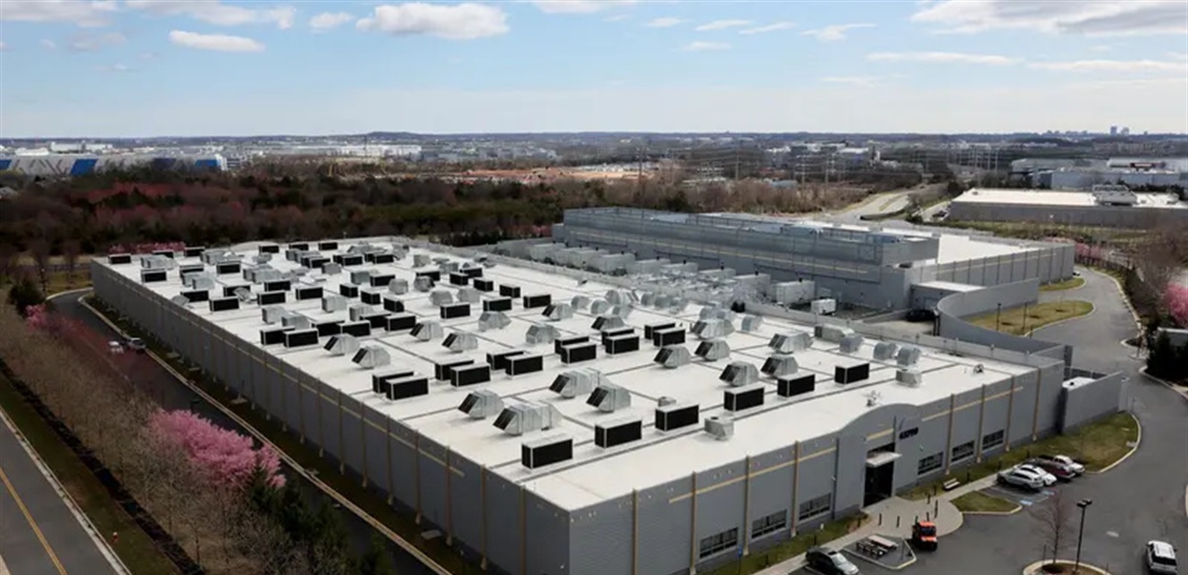 استثمارات ضخمة: 3 تريليونات دولار لمراكز البيانات في السنوات الخمس القادمة