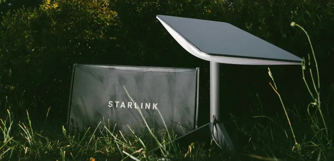 ستارلينك تقدم خدمة إنترنت مجانية في إيران بعد وصول أجهزتها