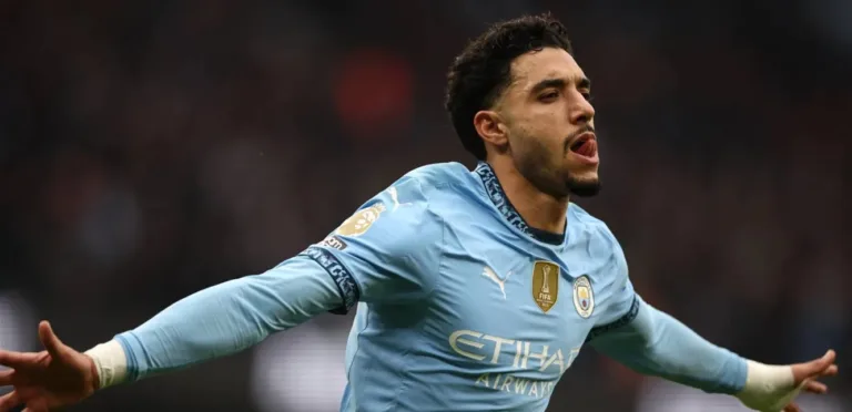 Marmoush scores his first goal in the Premier League and tightens the noose on leaders Arsenal