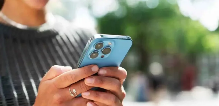 An urgent security warning from Apple for iPhone users