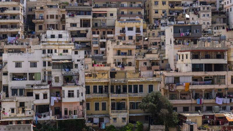 مبانٍ مهددة بالانهيار: تحذيرات من كارثة قريبة تطلقها نقابة المالكين