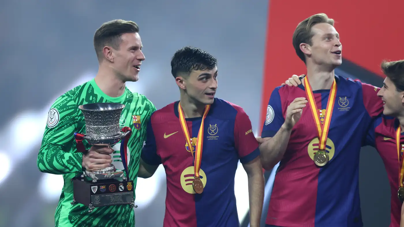 رحيل نجم برشلونة عن معسكر جدة قبل ساعات من كأس السوبر الإسباني.. والبديل يقترب