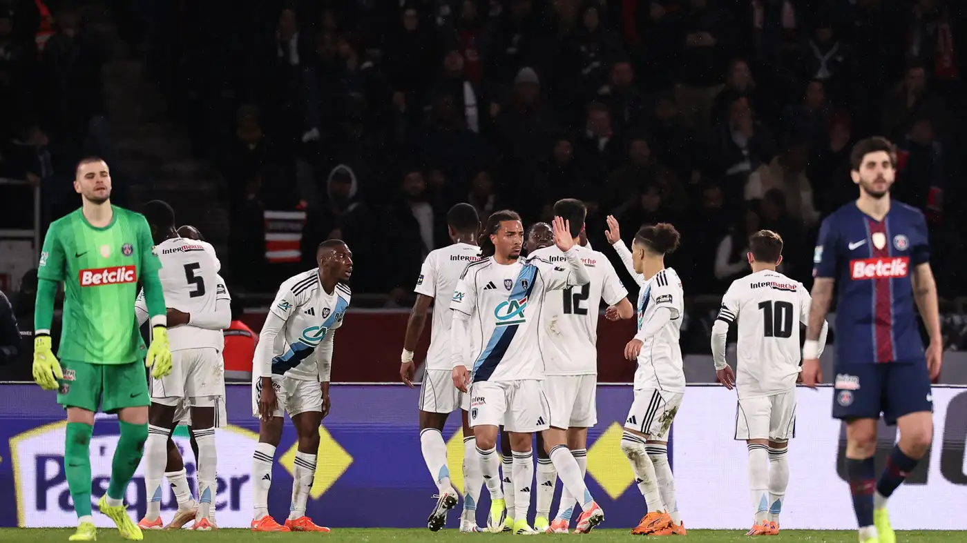 زلزال في فرنسا: “الابن الضال” يُقصي سان جيرمان من الكأس!