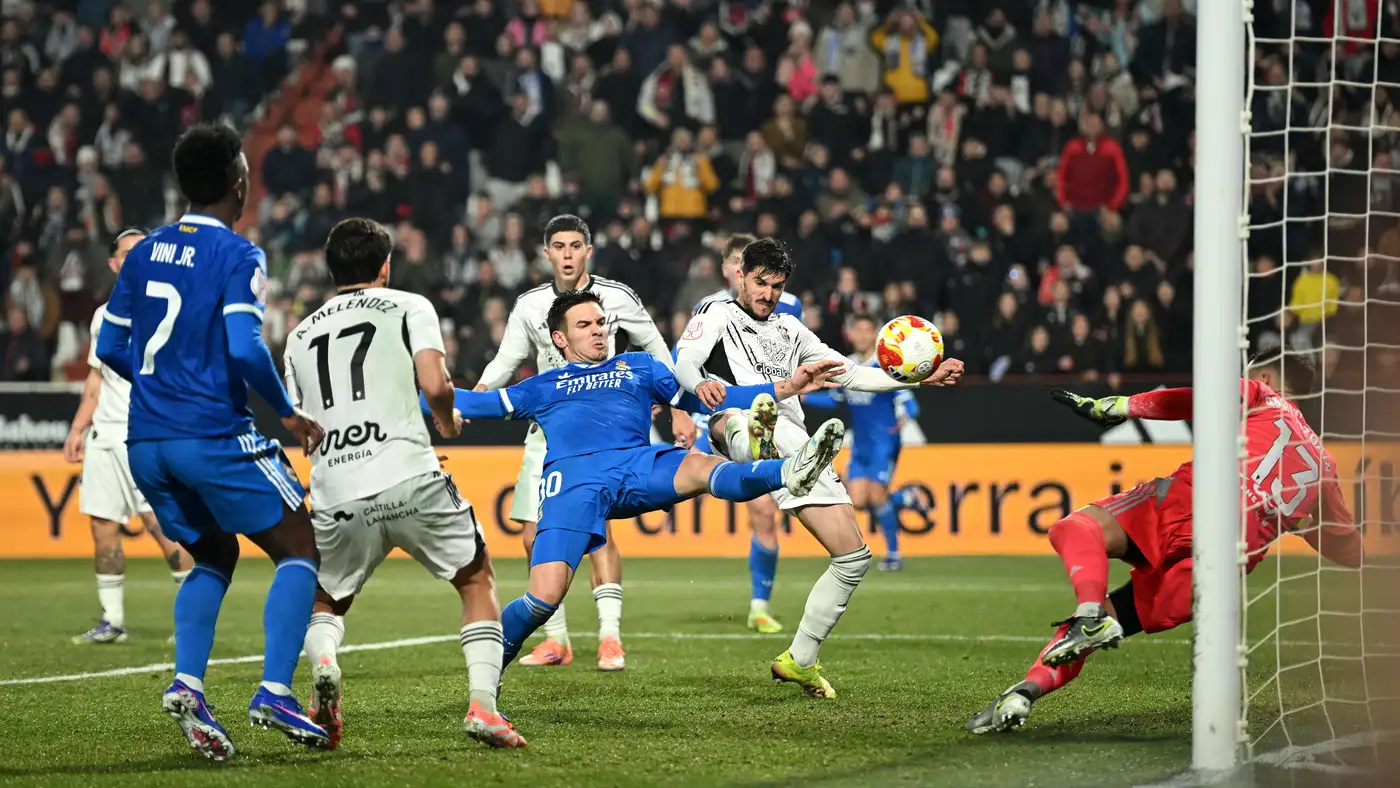 عار وإذلال.. الصحافة الإسبانية تشن هجوماً لاذعاً على ريال مدريد