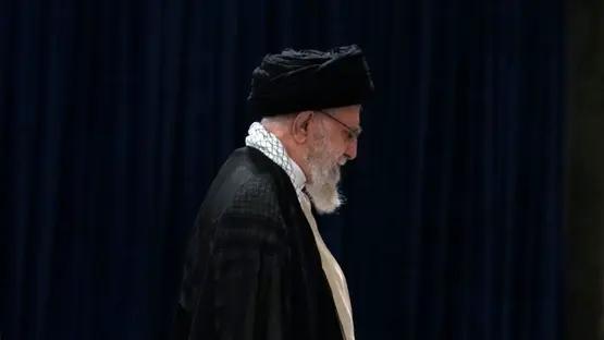 خامنئي يُحضّر «خطة الهروب» !! وهذه تفاصيلها ..