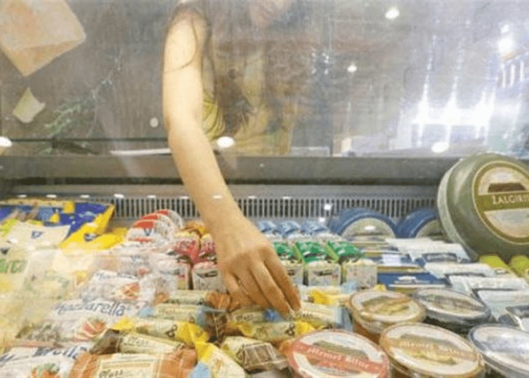 جبنة تُجهض الحوامل!!! بالأسماء: معامل ومطاعم تبيع السمّ بدل الغذاء